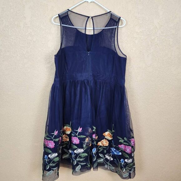Geode Blue Floral Embroiderd Mesh Sleeveless Fit and Flare Dress 2X (4922CL) - Picture 3 of 7